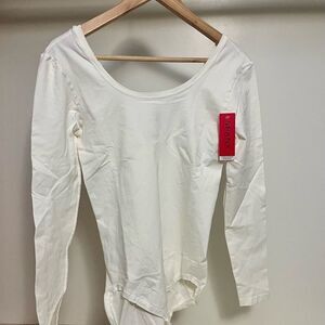 NWT - Spanx Base Body Suit powder M